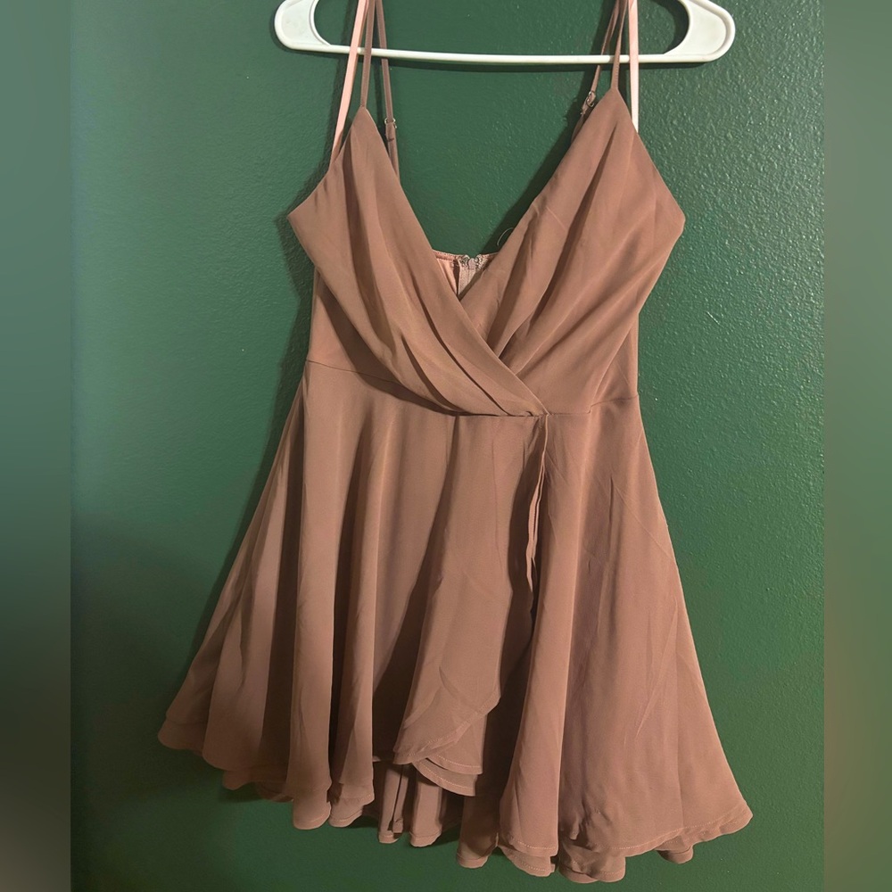 Women’s dress from Windsor